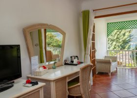 seychely-hotel-l-habitation-cerf-island-020.jpg