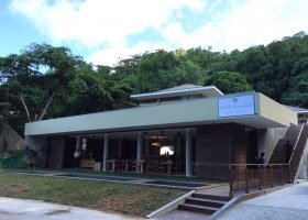 seychely-hotel-la-digue-island-lodge-070.jpg